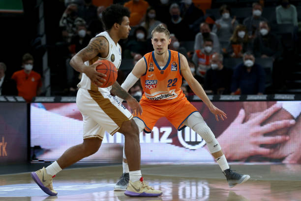 无人能与之 无人能与之